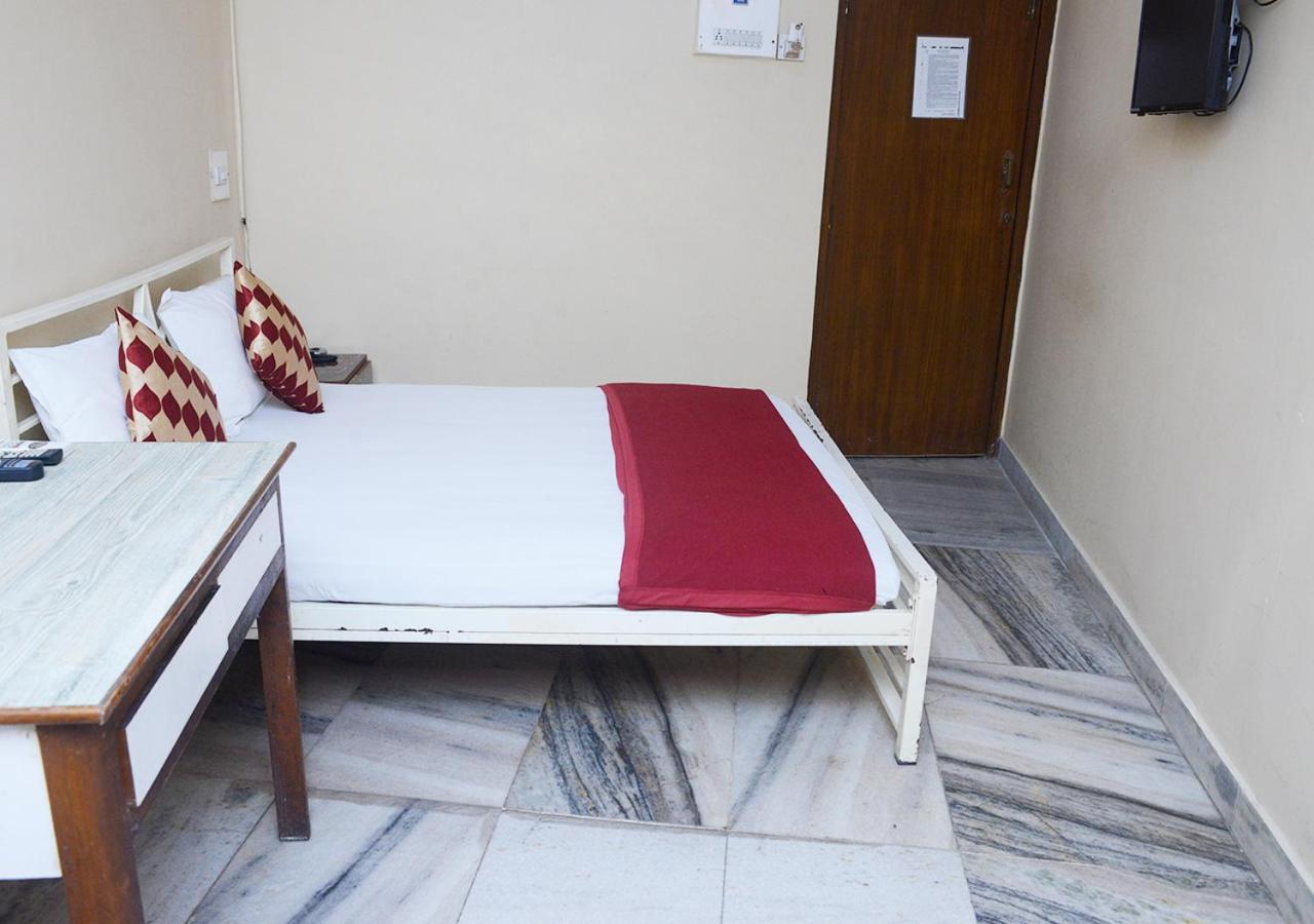 Srk Hotel Mumbai Dış mekan fotoğraf