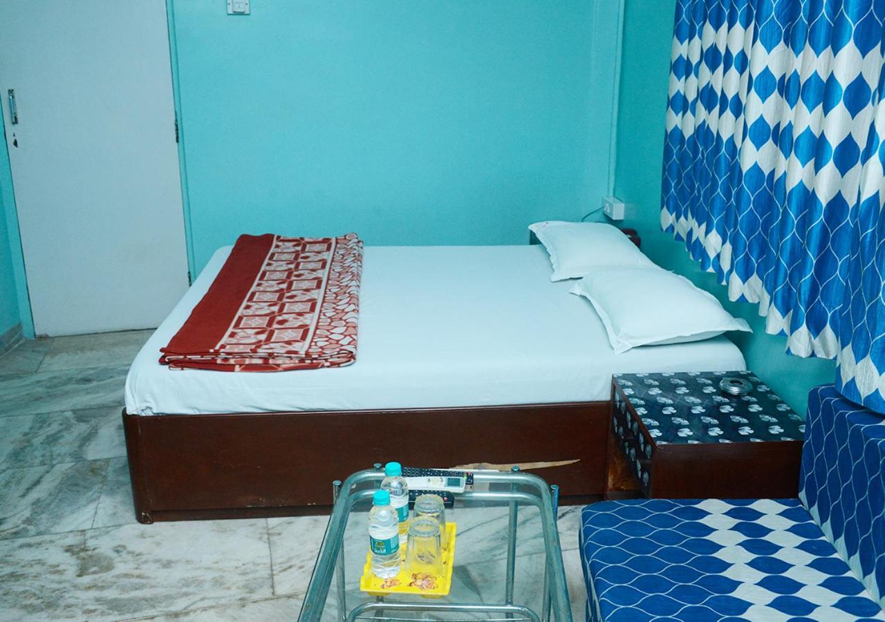 Srk Hotel Mumbai Dış mekan fotoğraf