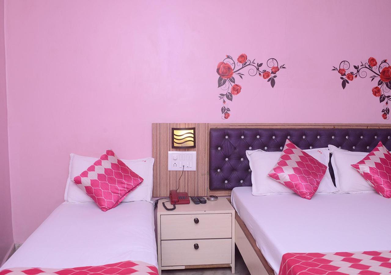 Srk Hotel Mumbai Dış mekan fotoğraf