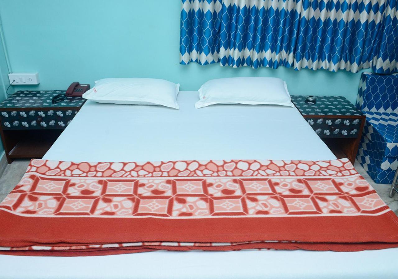 Srk Hotel Mumbai Dış mekan fotoğraf