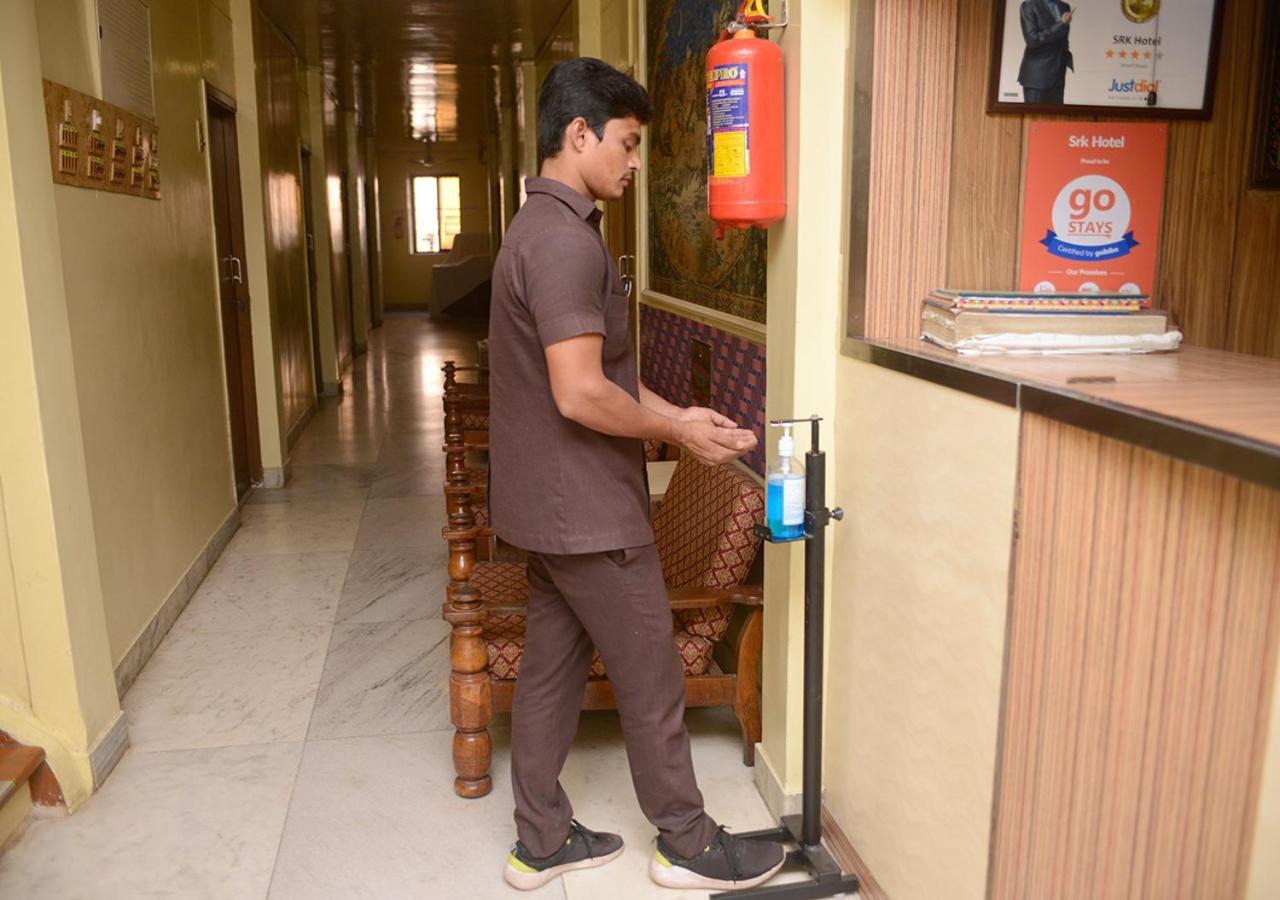 Srk Hotel Mumbai Dış mekan fotoğraf